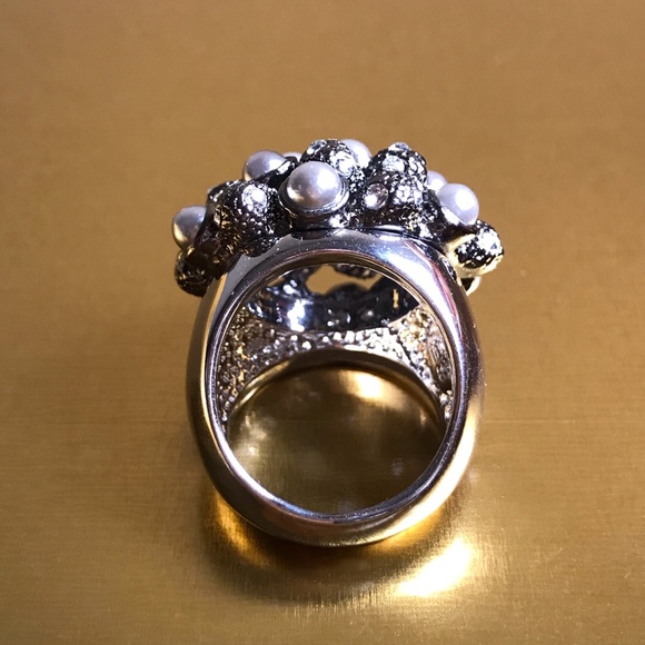 Vintage Heirloom Chunky Pearls Crystal Silver Ring - Picture 6 of 16